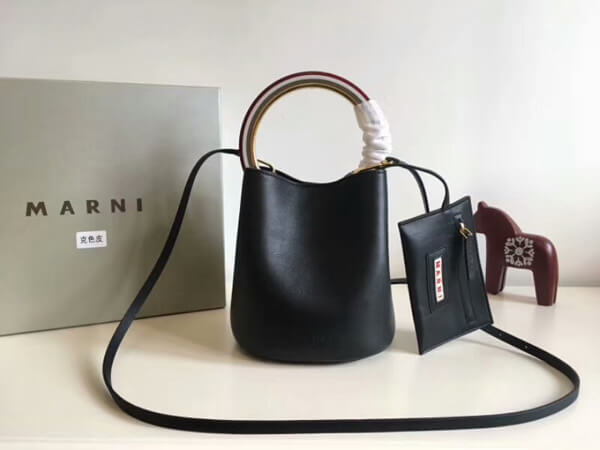 ★18AW未入荷★【MARNI】マルニスーパーコピー Pannier ミニ バケットバッグ/Black